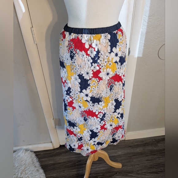 Vintage Floral Adelaar Skirt - Picture 2 of 3